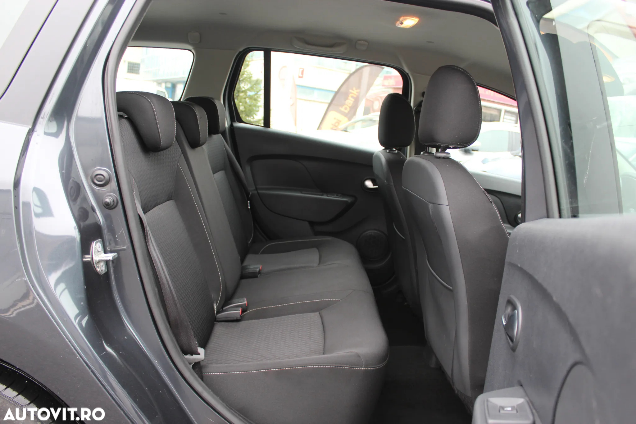 Dacia Logan MCV 0.9 TCe Laureate - 6