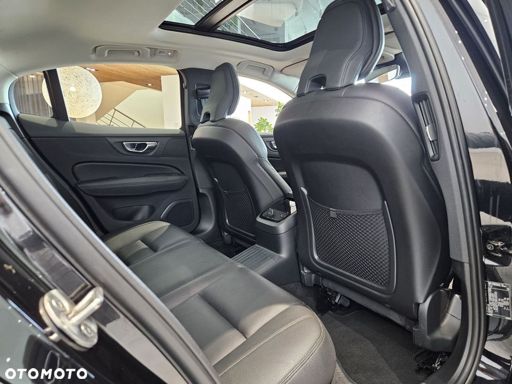 Volvo S60 - 28
