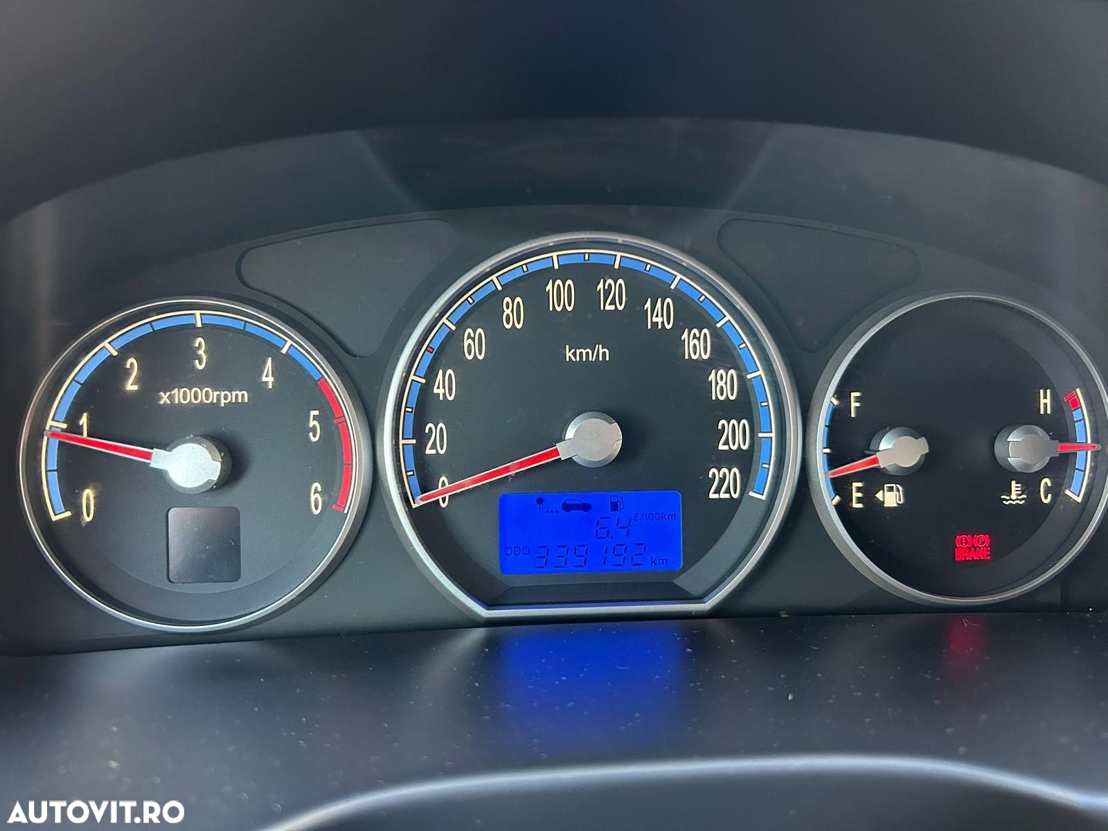 Hyundai Santa Fe 2.2 DSL VGT 5 SEATS 4WD FULL - 8