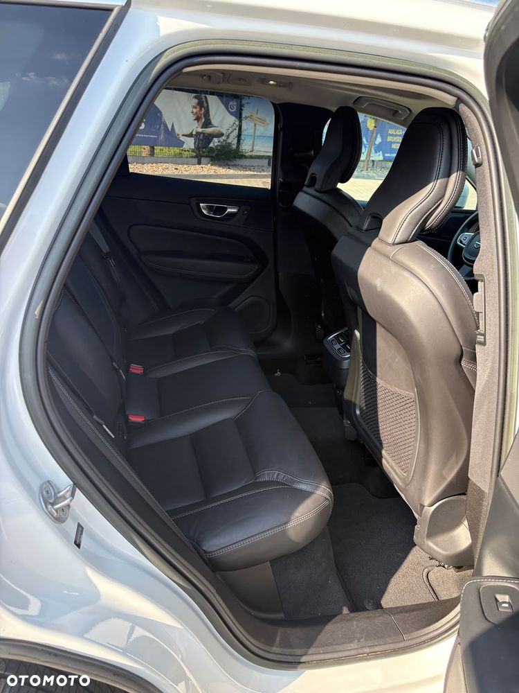 Volvo XC 60 B5 B Inscription - 22