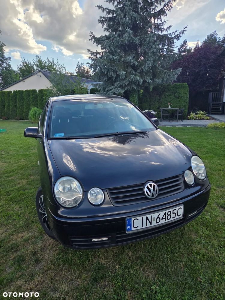 Volkswagen Polo 1.4 16V Basis - 2