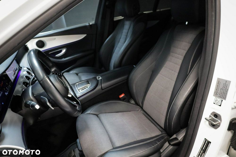 Mercedes-Benz Klasa E 220 d 4-Matic AMG - 16