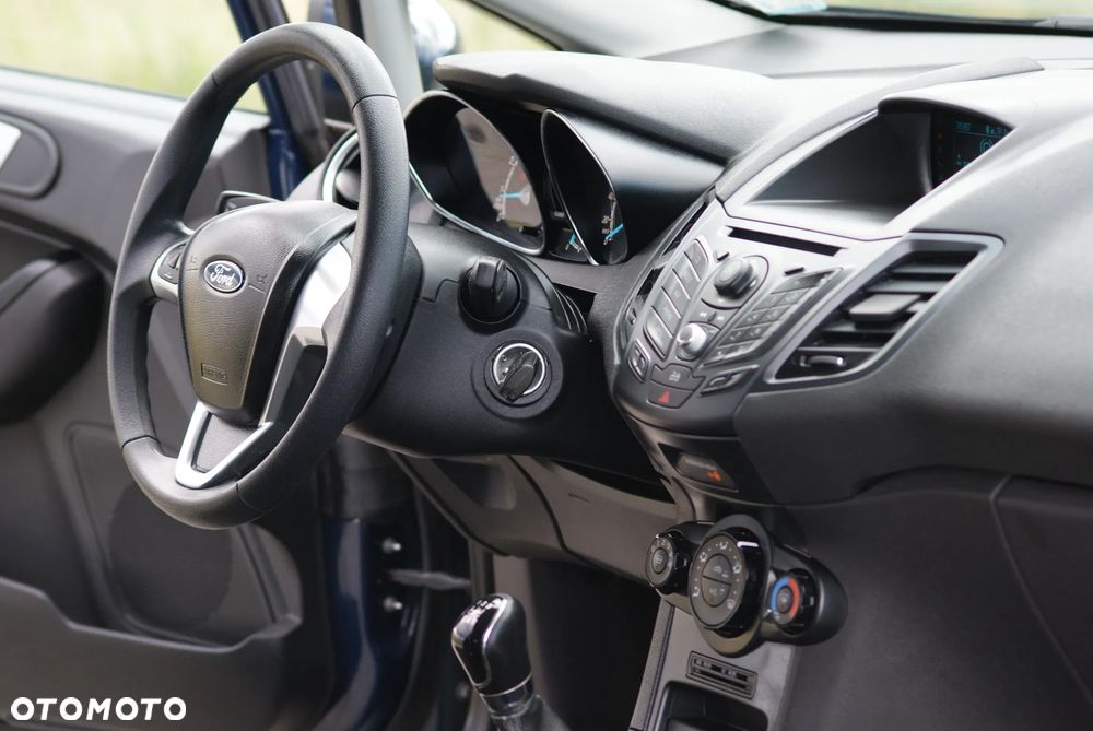 Ford Fiesta 1.25 Trend Edition - 10