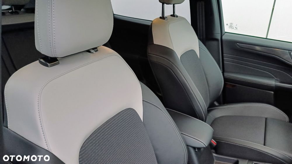 Ford Kuga 2.5P PHEV FWD Sound Edition eCVT - 12