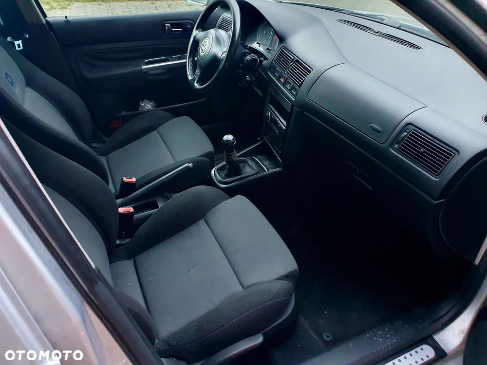 Volkswagen Golf 1.9 TDI Comfortline - 5