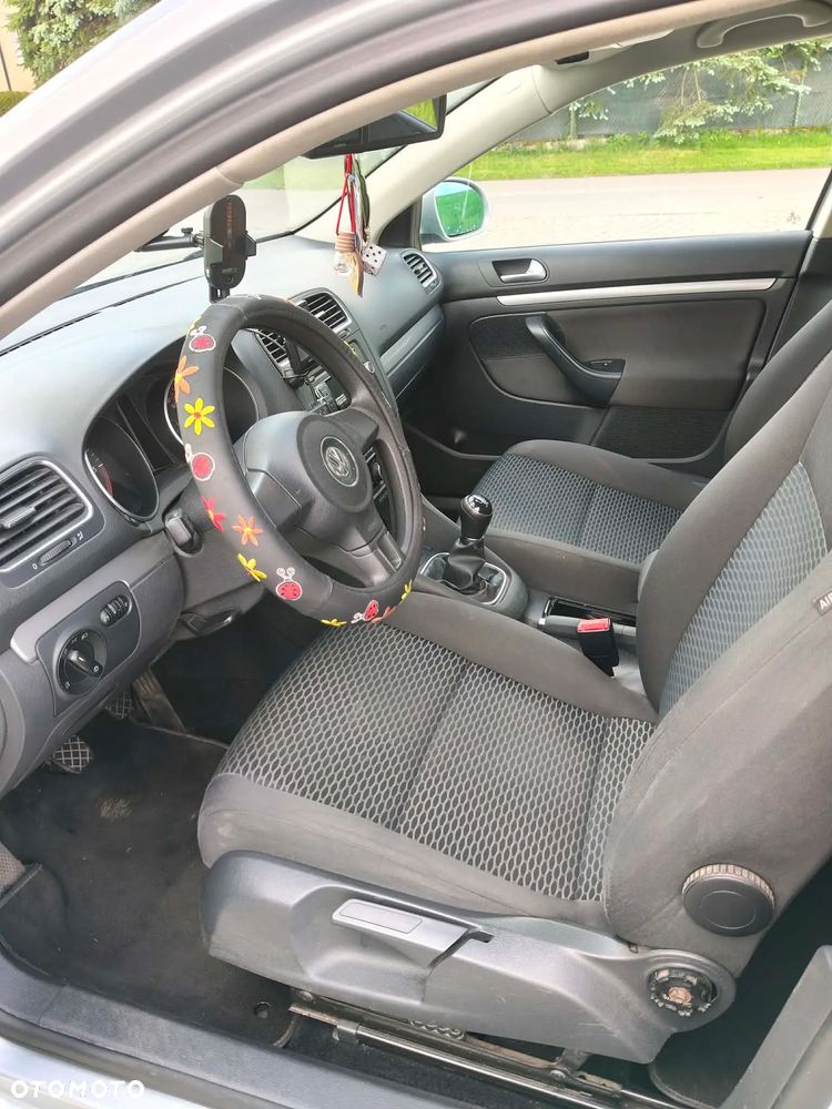 Volkswagen Golf 1.6 TDI DPF Trendline - 12
