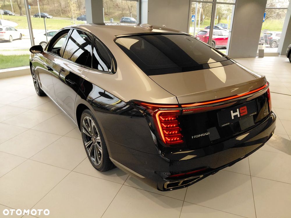 Hongqi H9 2.0T Deluxe - 3