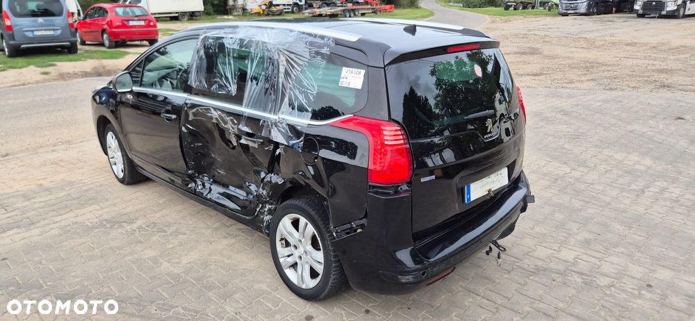 Peugeot 5008 - 18
