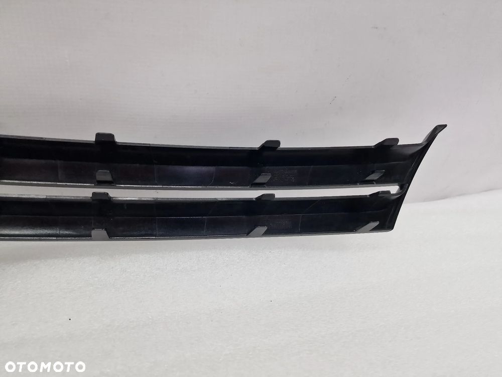 VW GOLF VI 6 5K0 NAKŁADKA NA ATRAPĘ / GRILL PRZEDNI PRZÓD , NR 5K0853655E , NR AUKCJI GL239 - 11
