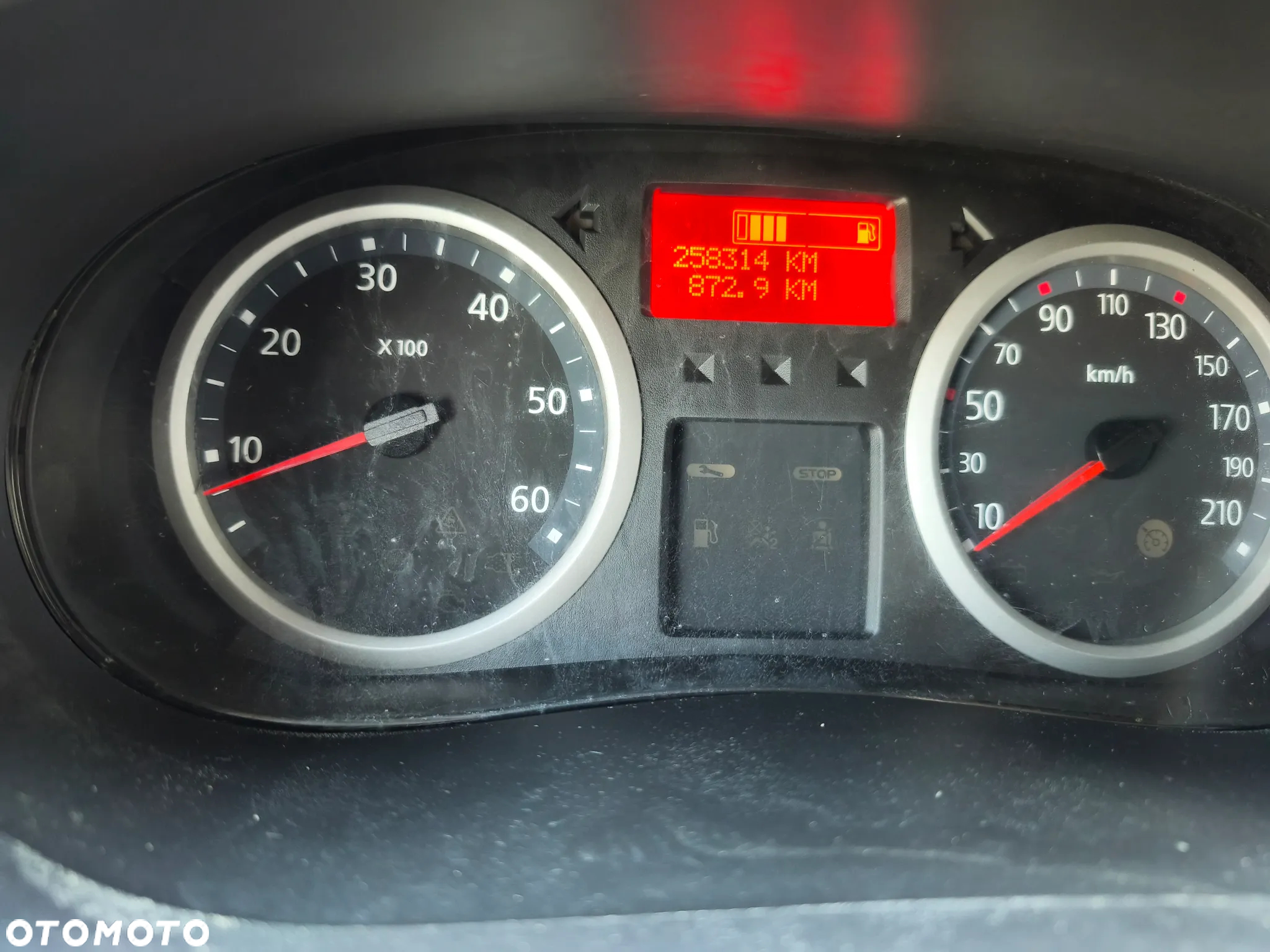Renault Trafic - 10