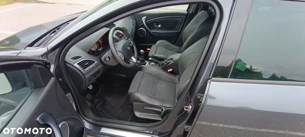 Renault Megane Grandtour ENERGY dCi 110 GT LINE - 23