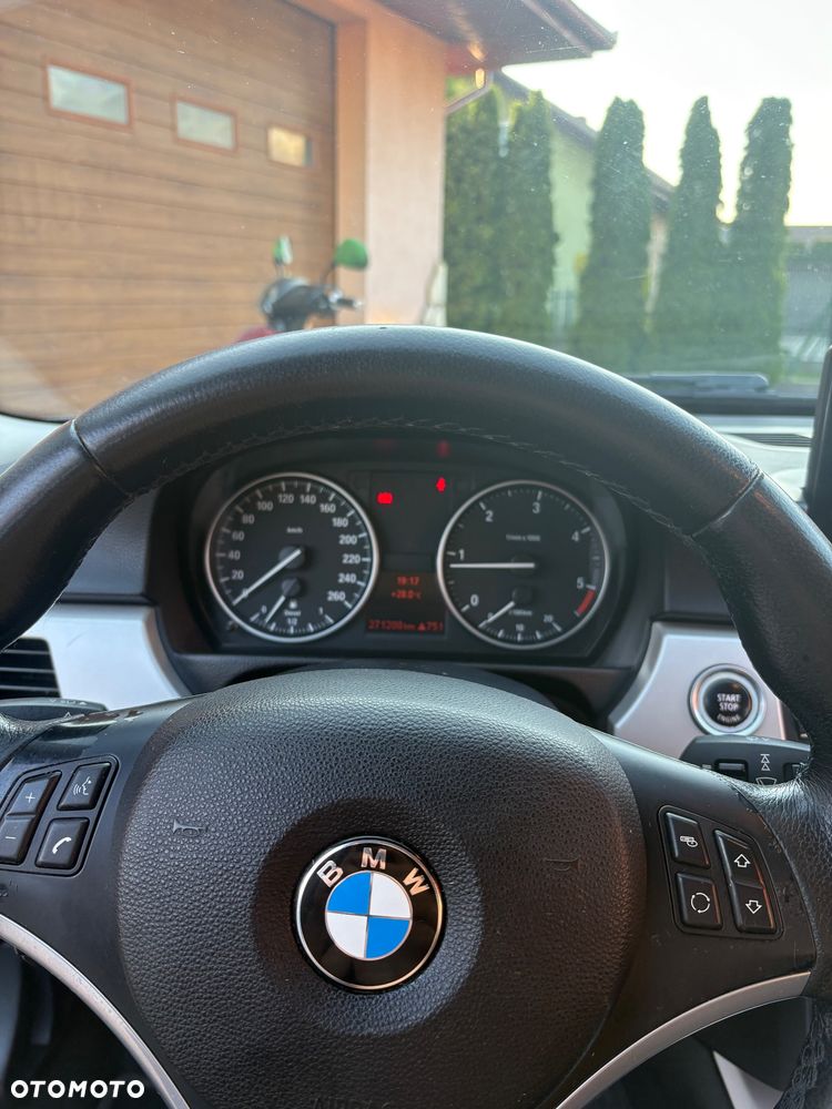 BMW Seria 3 - 10