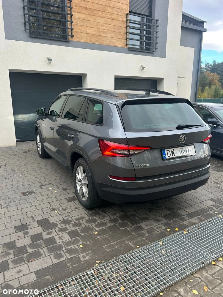 Skoda Kodiaq 2.0 TSI 4x4 Business DSG - 4