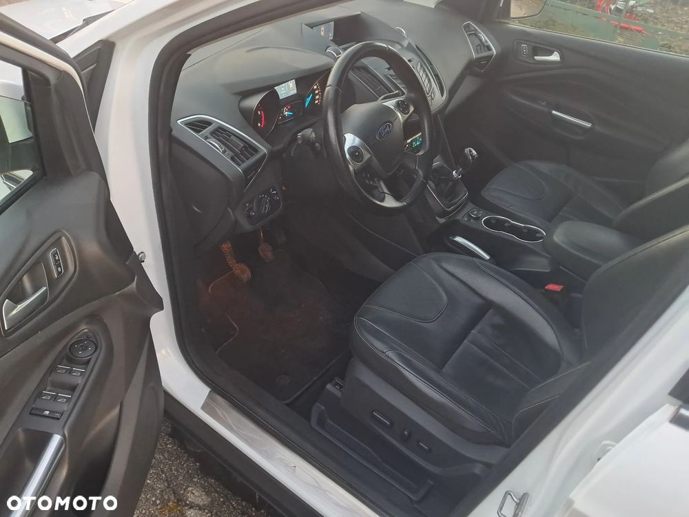 Ford Kuga 2.0 TDCi 2x4 Individual - 4