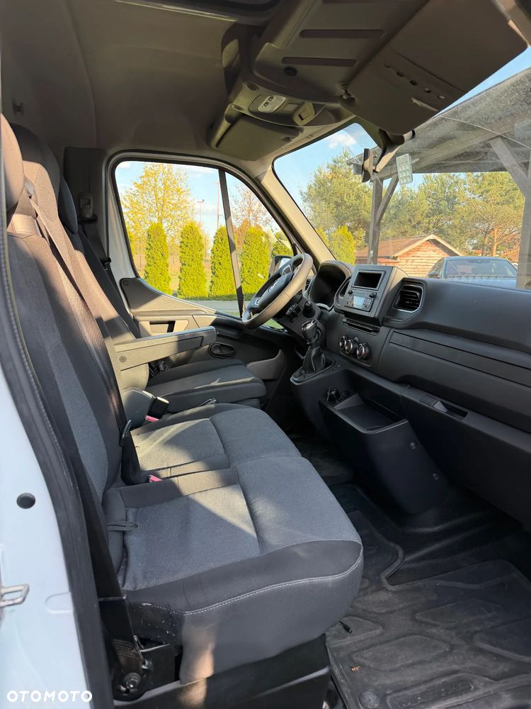 Renault Master 8EP - 9
