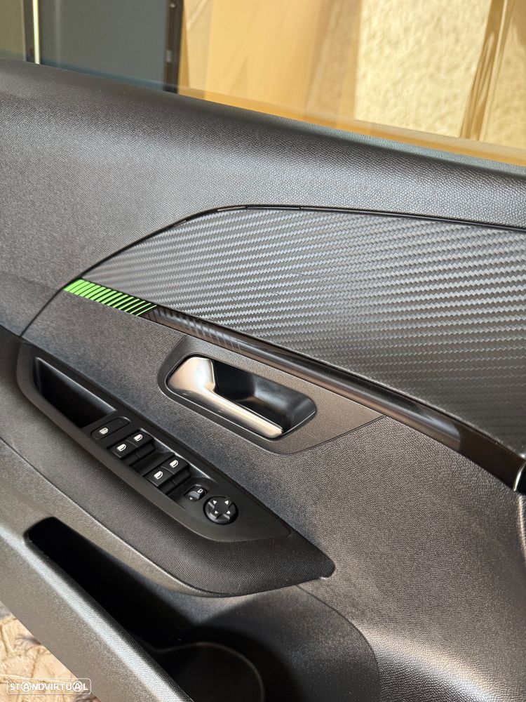 Peugeot e-208 E-Style - 8