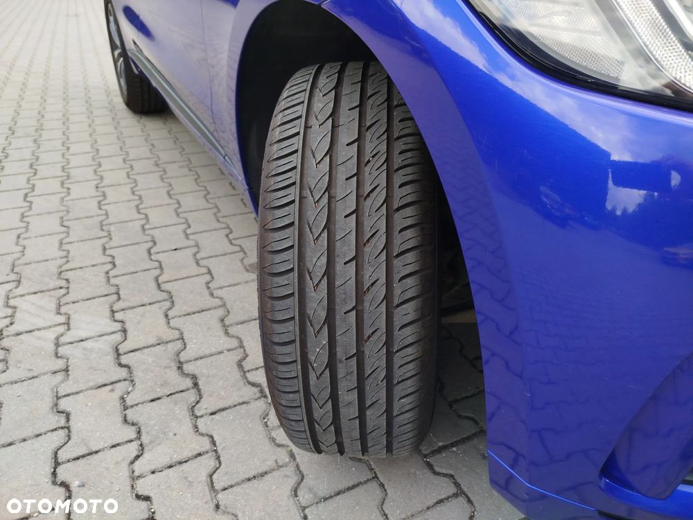 Jaguar F-Pace 2.0 i4P AWD R-Sport - 26