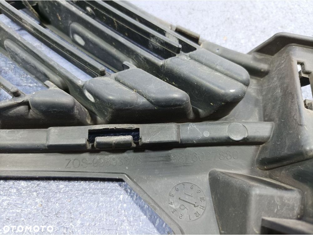 PEUGEOT 301 LIFT KRATKA ŚRODKOWA ZDERZAKA PRZÓD 9816027880 - 6