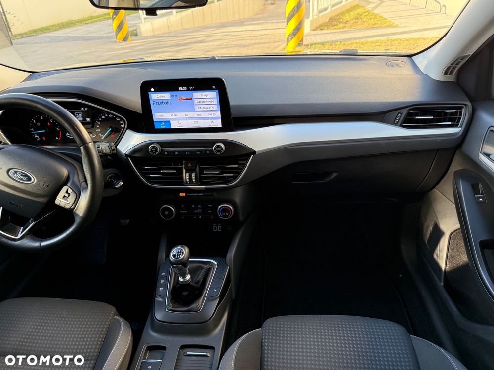 Ford Focus 1.5 EcoBlue Connected - 17