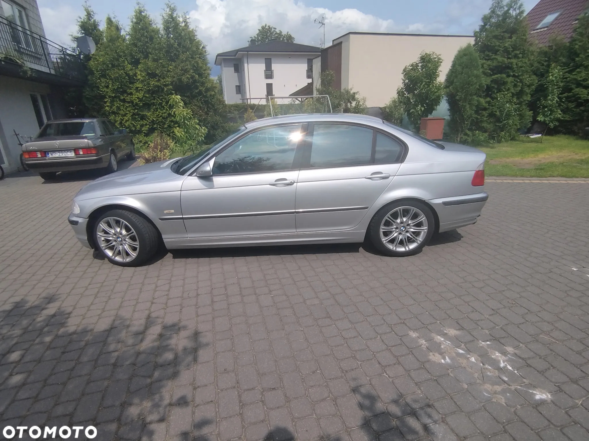 BMW Seria 3 328i - 2
