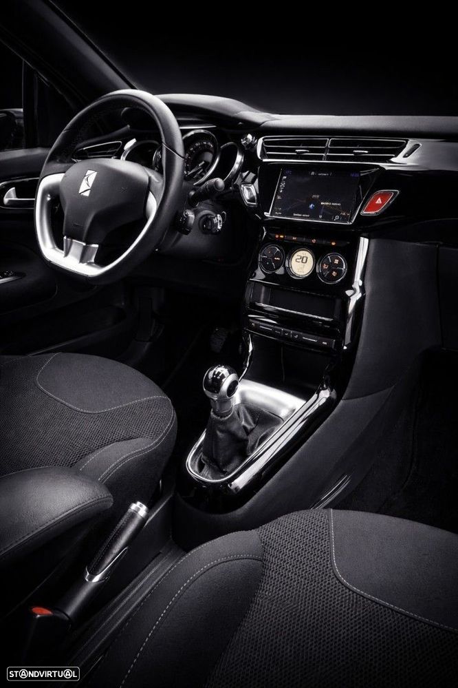 Citroën DS3 1.2 VTi So Chic - 2