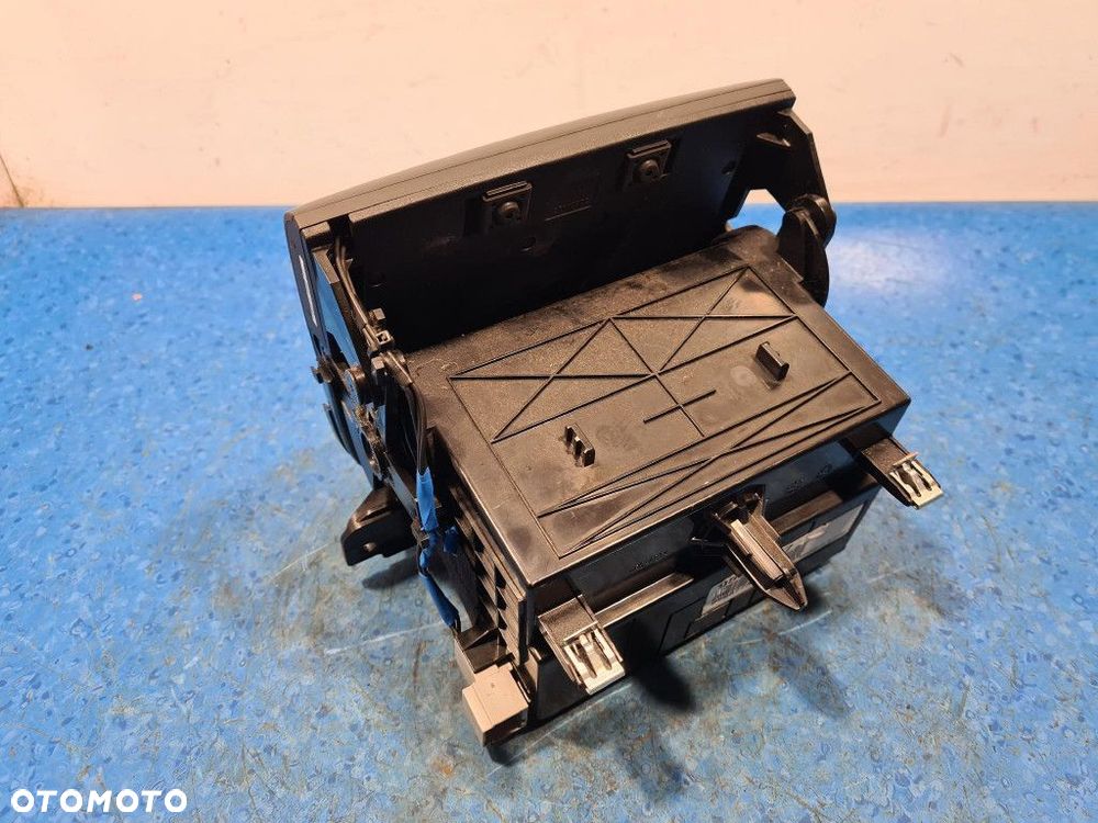 CHEVROLET ORLANDO RADIO 95938877 - 2