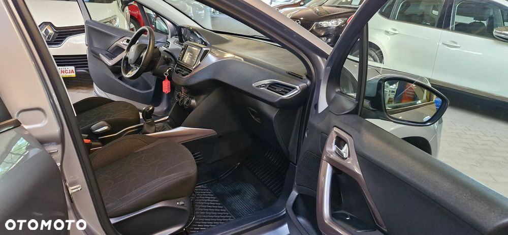 Peugeot 2008 e-HDi FAP 92 STOP & START Business-Line - 16