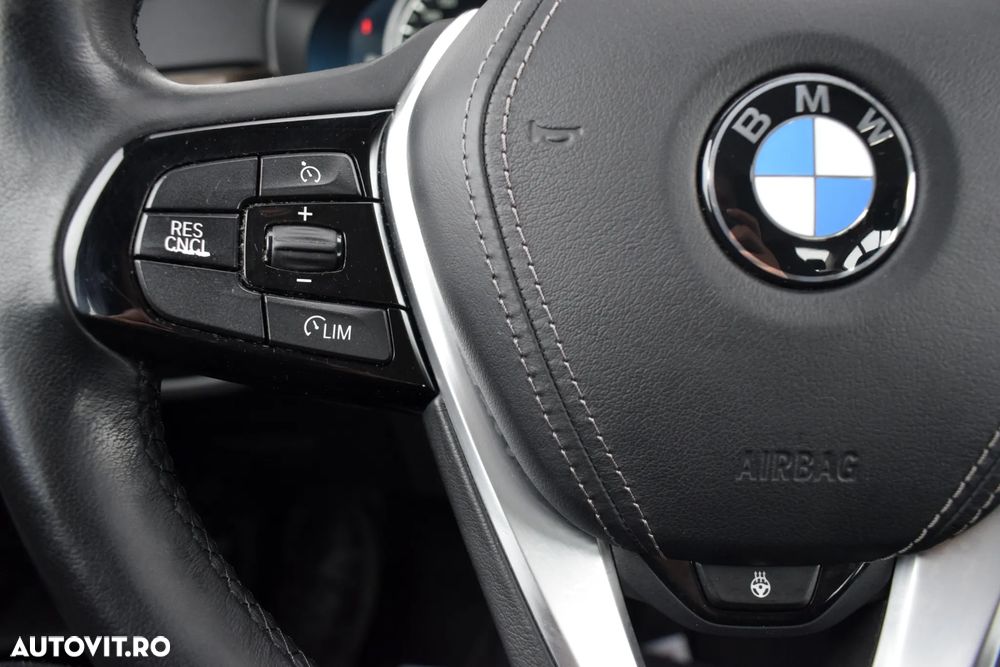 BMW Seria 5 520d Efficient Dynamics Edition Aut. Luxury Line - 21