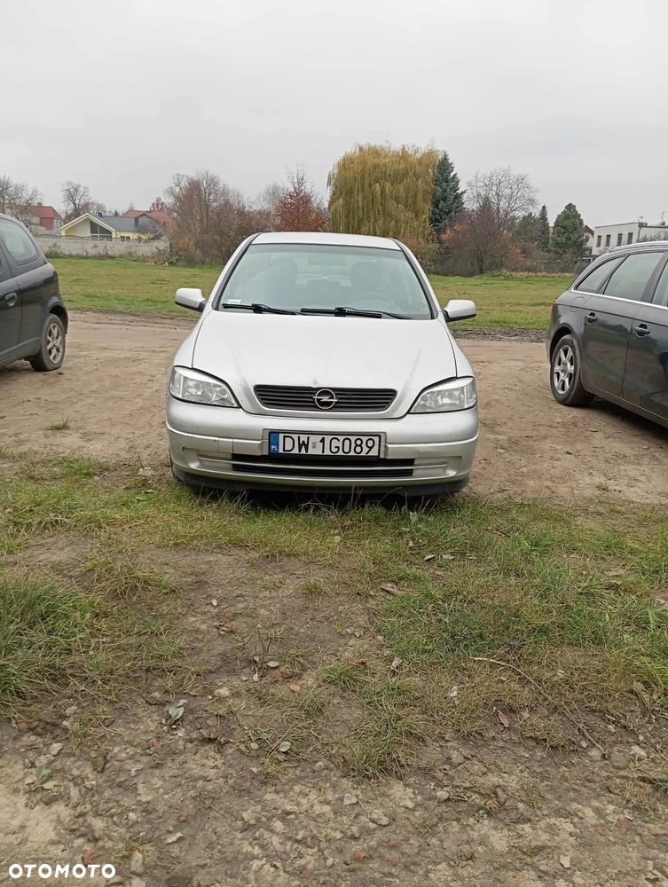 Opel Astra - 1