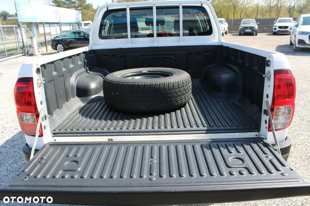 Toyota Hilux - 13