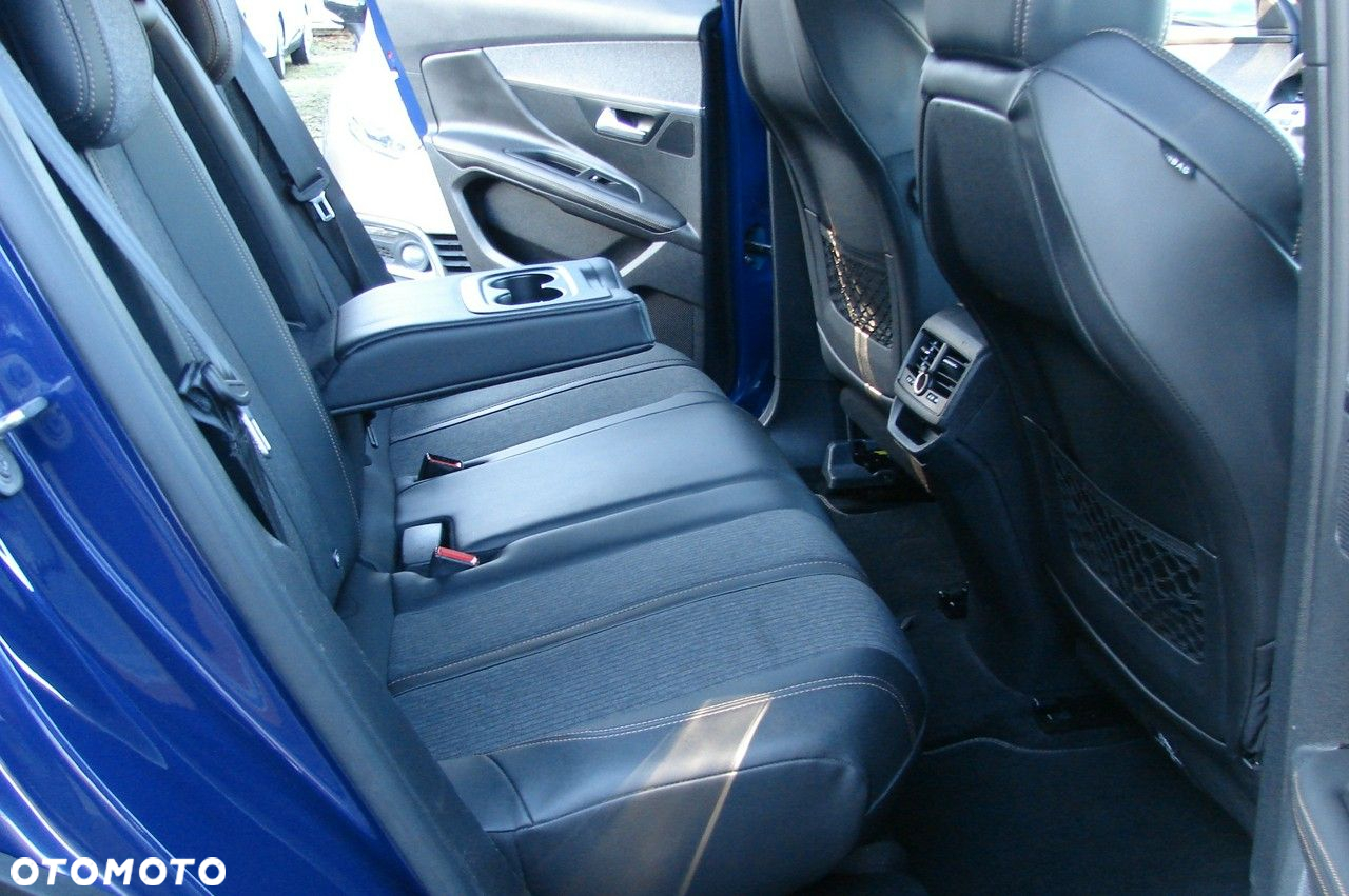 Peugeot 3008 - 12
