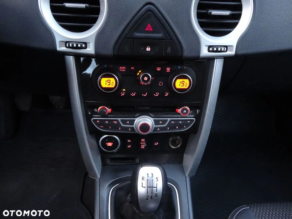 Renault Koleos 2.0 dCi FAP 4x4 Dynamique - 28