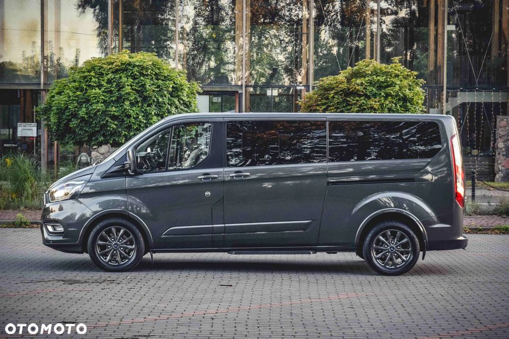 Ford Tourneo Custom 2.0 EcoBlue L2 Titanium - 10