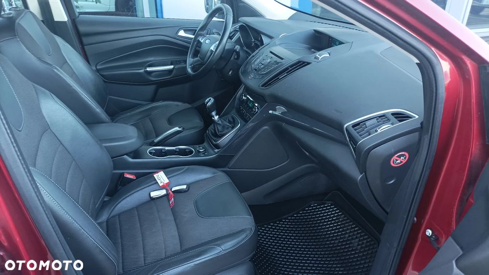 Ford Kuga 2.0 TDCi 4WD Titanium - 13