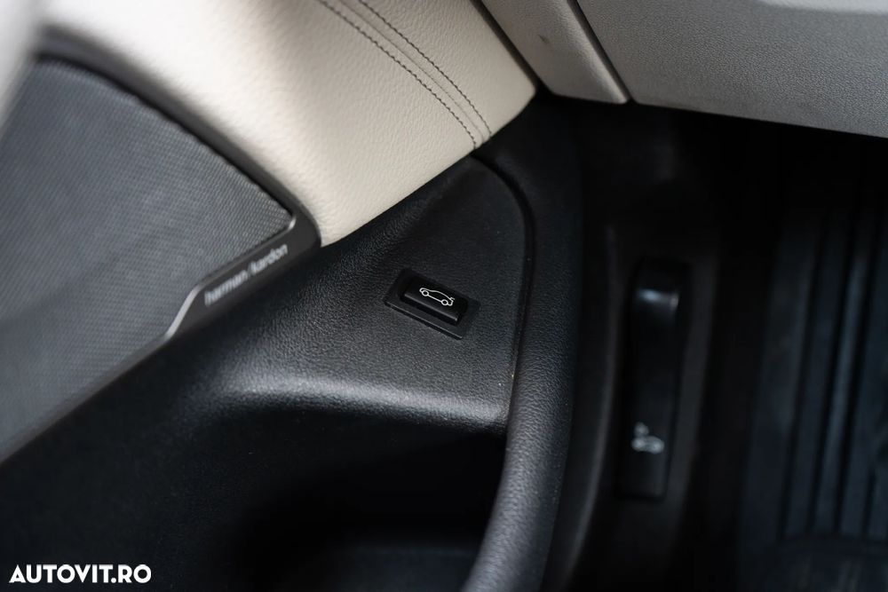 BMW Seria 5 540i xDrive AT - 20