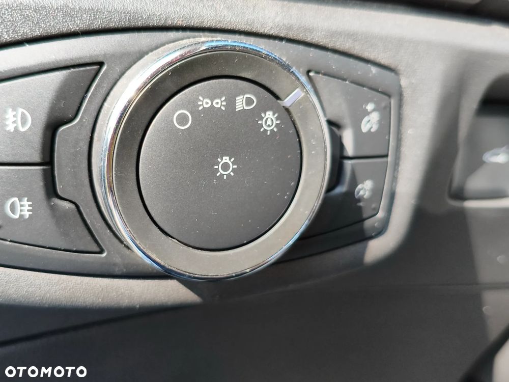 Ford Mondeo 2.0 TDCi Titanium PowerShift - 19