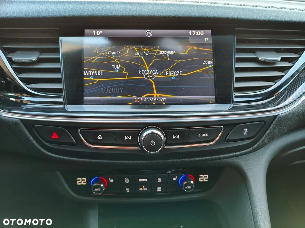 Opel Insignia - 32