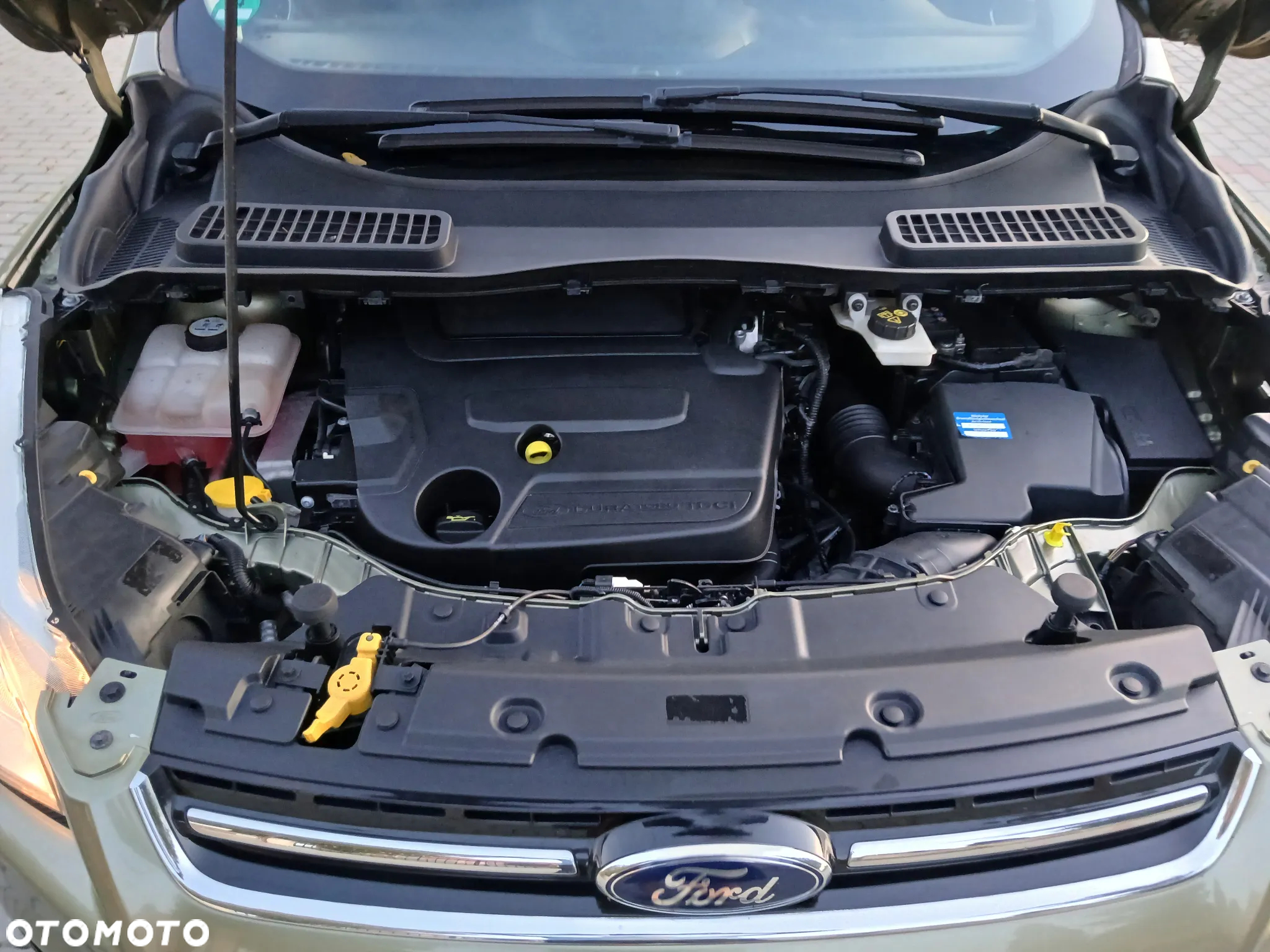 Ford Kuga 2.0 TDCi 4WD Titanium - 33