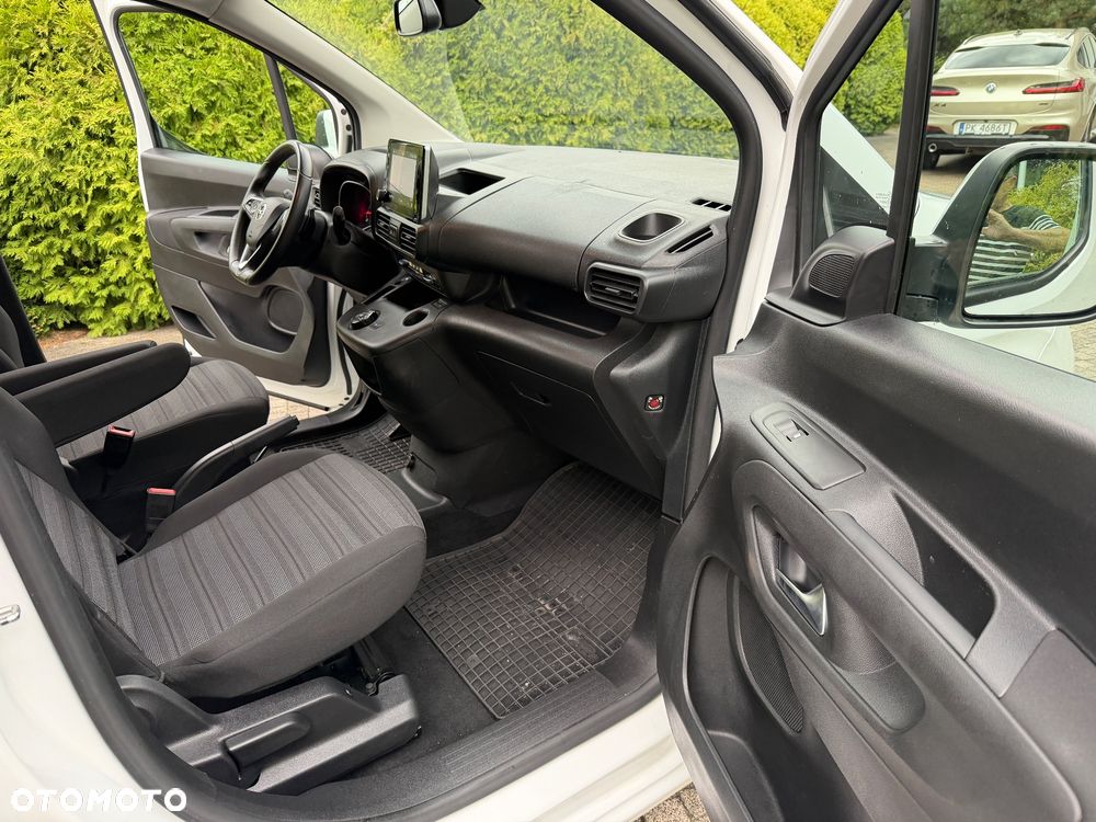 Opel Combo XL 1.5 D Automatik Start/Stop Innovation - 17