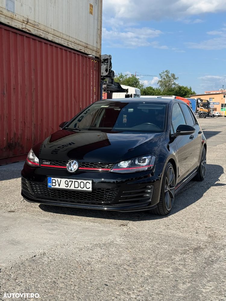 Volkswagen Golf 2.0 TSI BMT DSG GTI - 10