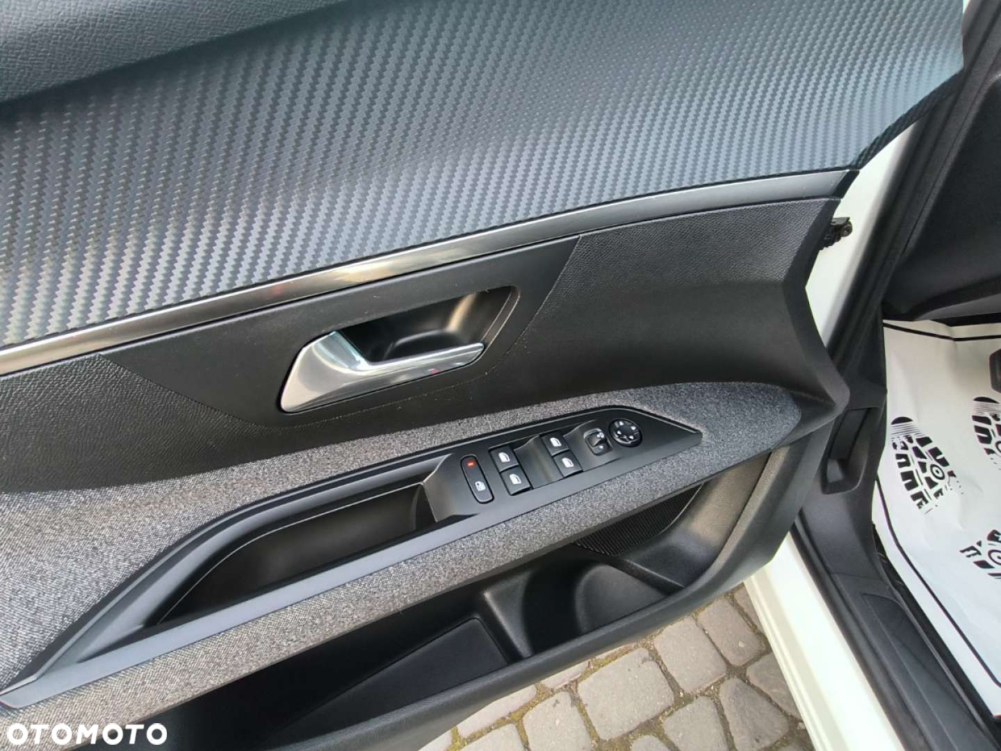 Peugeot 5008 - 15