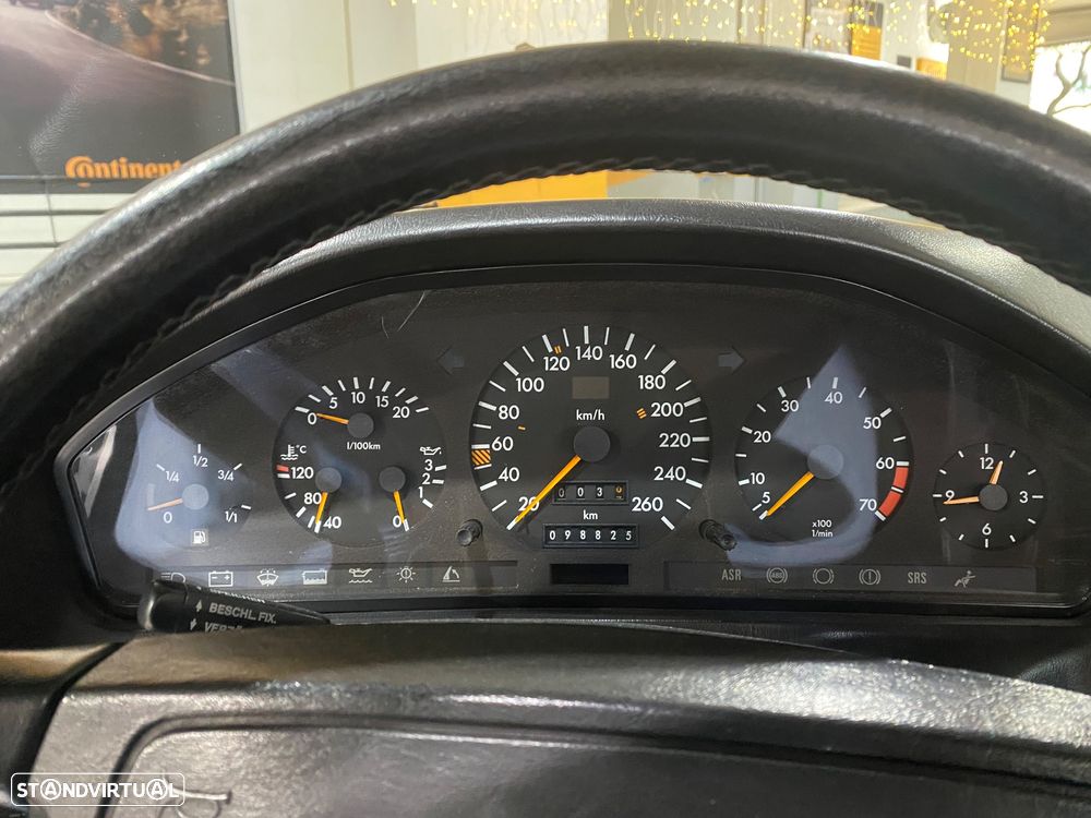 Mercedes-Benz SL 500 Standard - 15