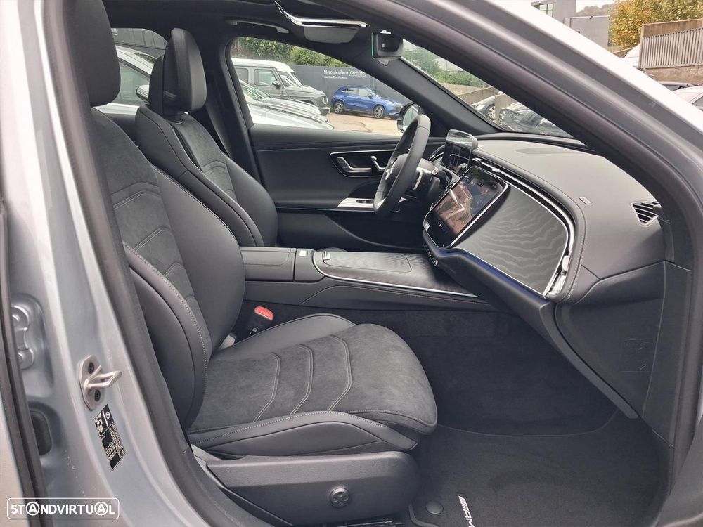 Mercedes-Benz E 220 d AMG Line - 14