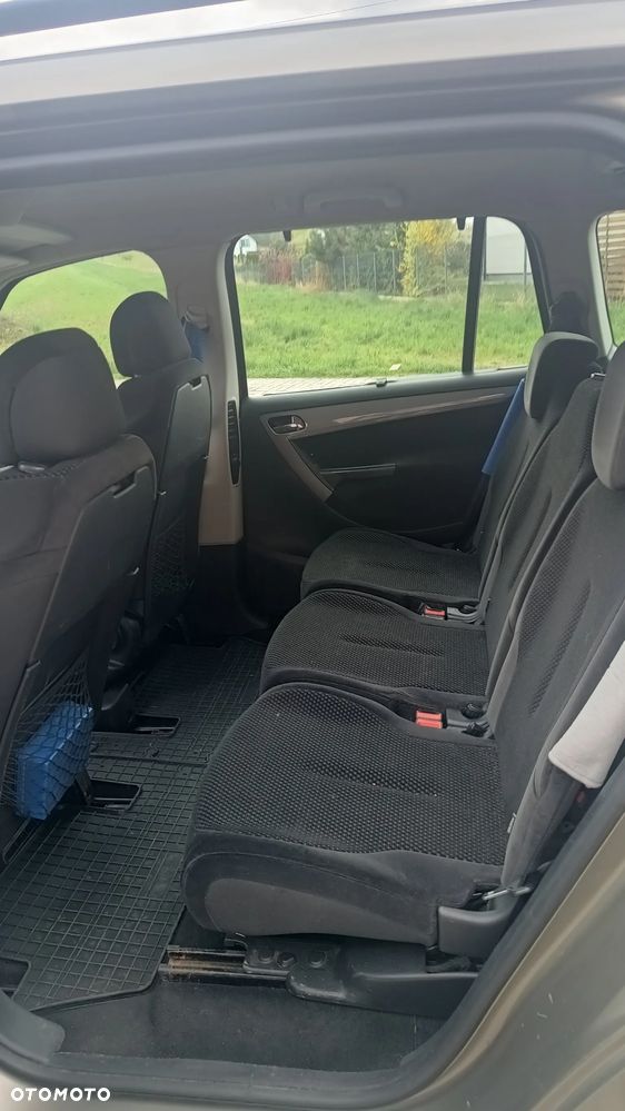 Citroën C4 Grand Picasso 2.0 16V 7-Sitzer EGS6 Exclusive - 9