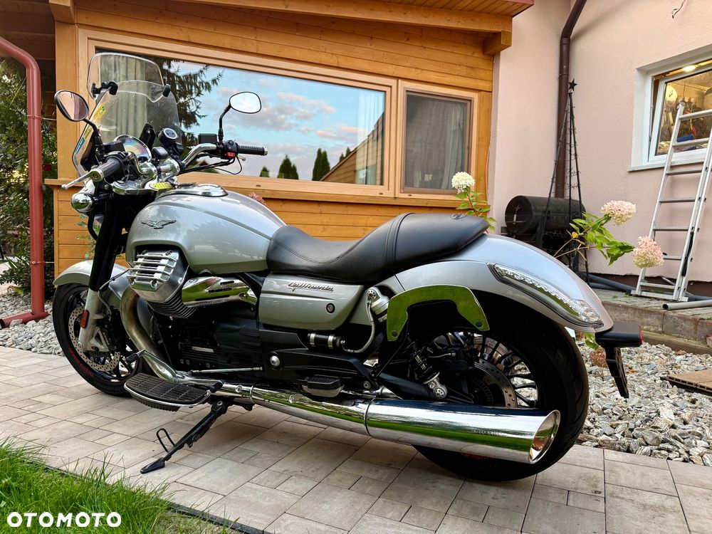 Moto Guzzi California - 1