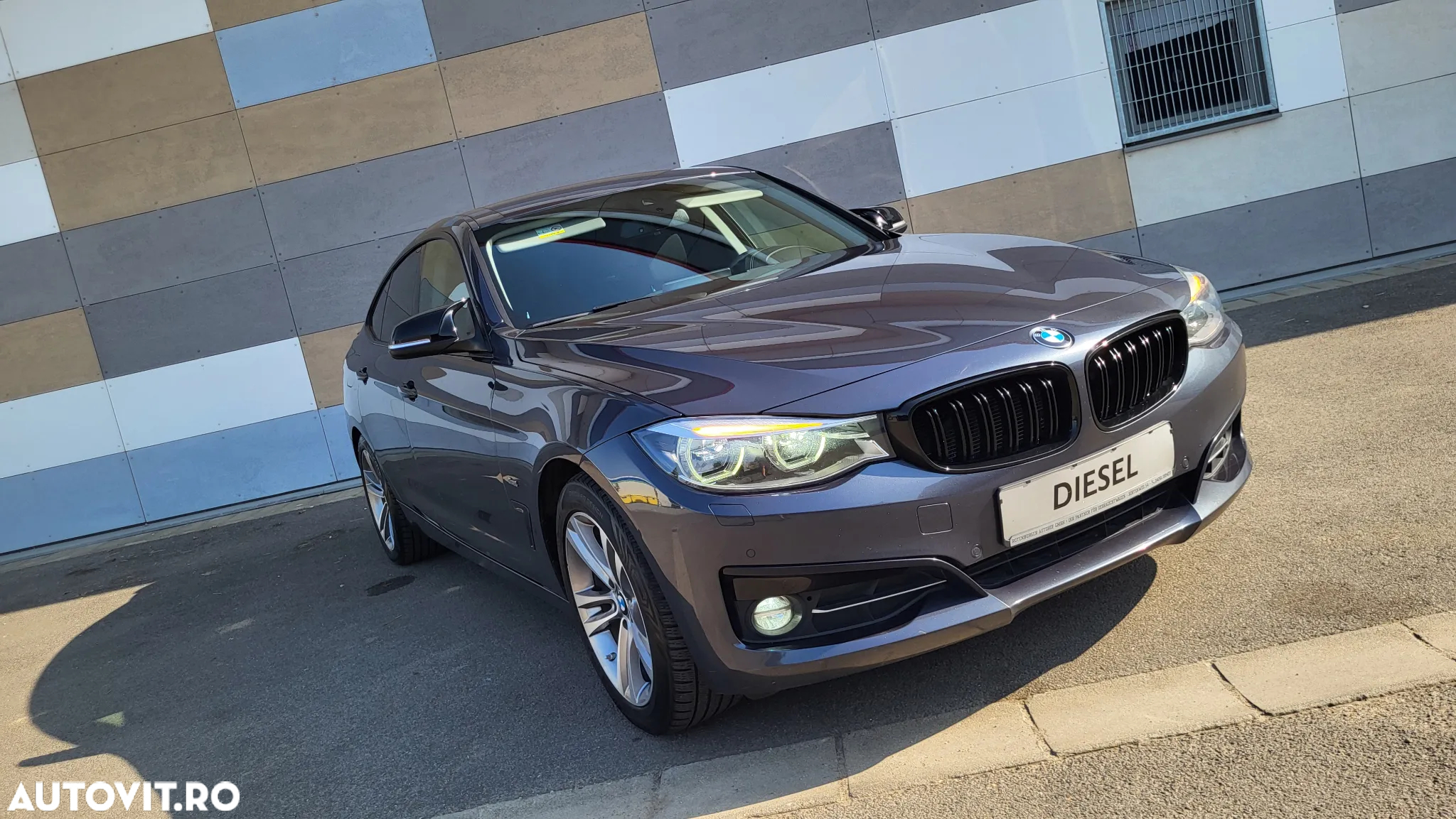 BMW Seria 3 320d xDrive GT Aut. Sport Line - 11