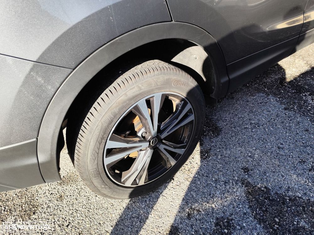 Nissan Qashqai 1.2 DIG-T Acenta Xtronic - 20