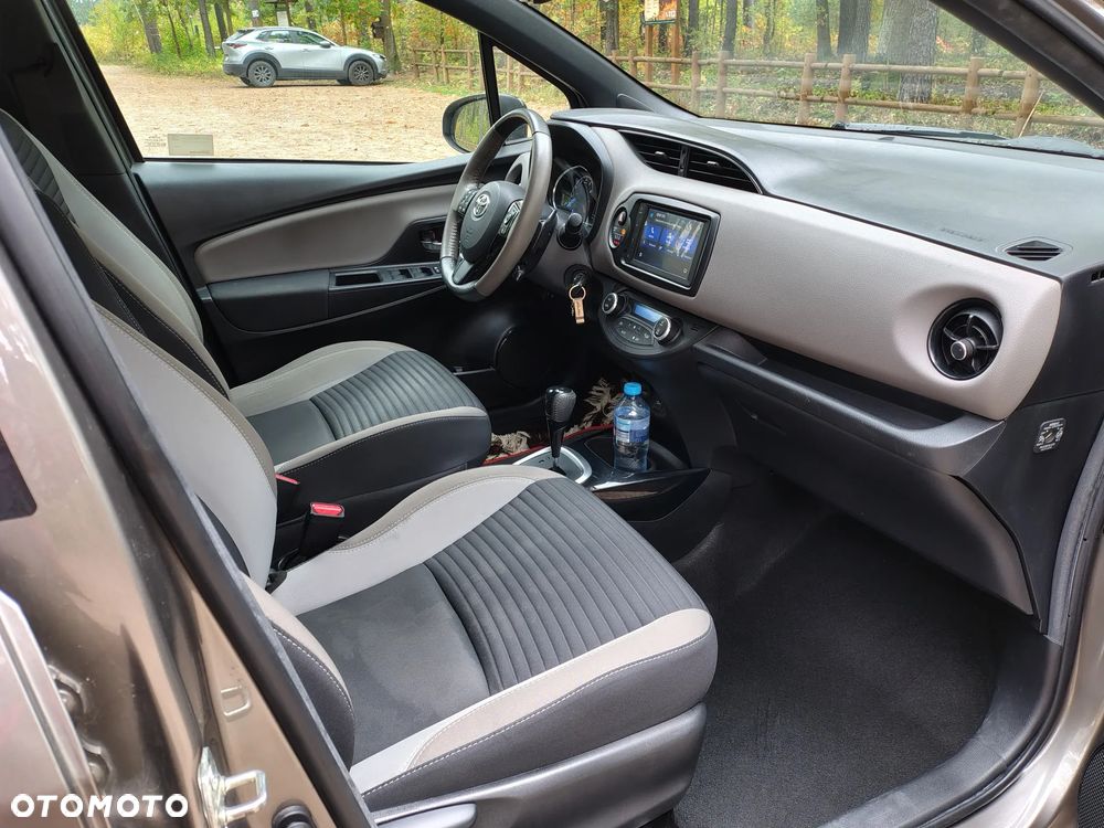 Toyota Yaris 2020 photo 2
