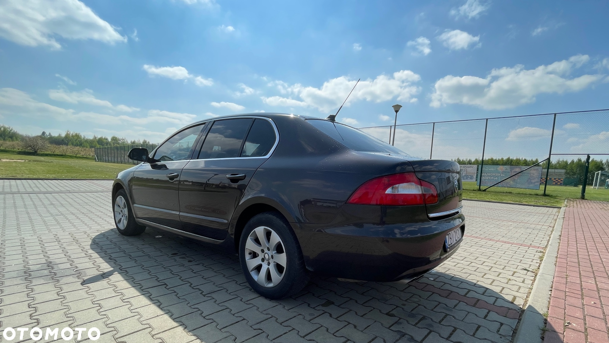 Skoda Superb 2.0 TDI Ambition - 8
