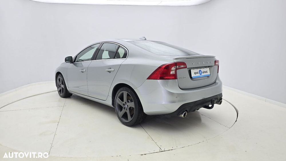 Volvo S60 - 8